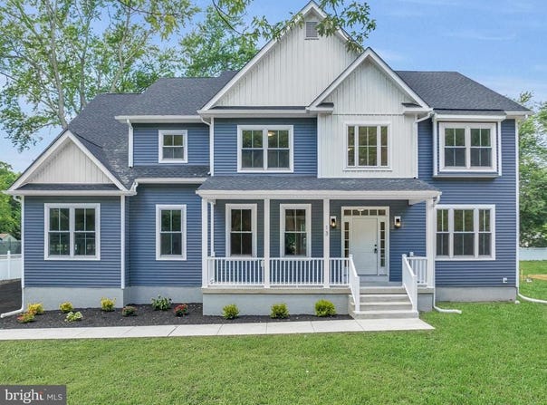 13 BEAVER AVENUE, MOUNT LAUREL, NJ 08054