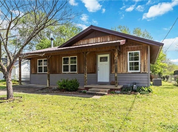 506  S West  AVE, Lincoln, AR 72744