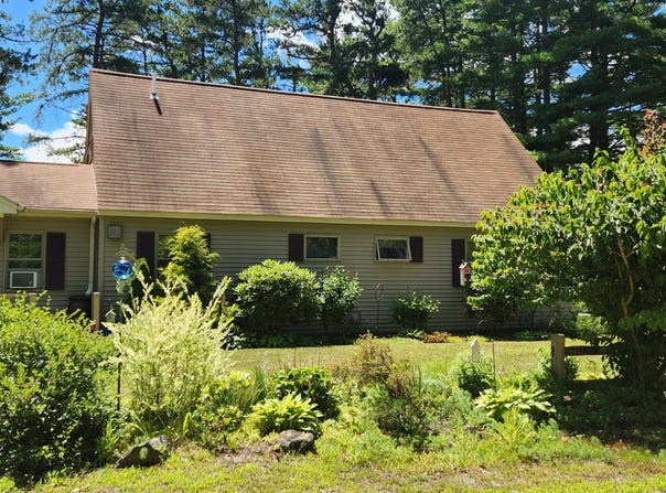 25 Siddall Road, Sanford, ME 04073
