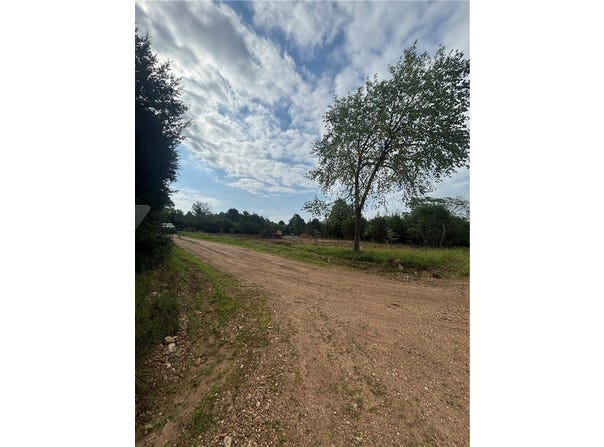 482 Blue Jay, Diamond City, AR 72630