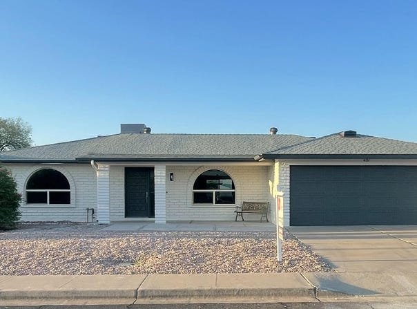4151 E CLOVIS Avenue, Mesa, AZ 85206