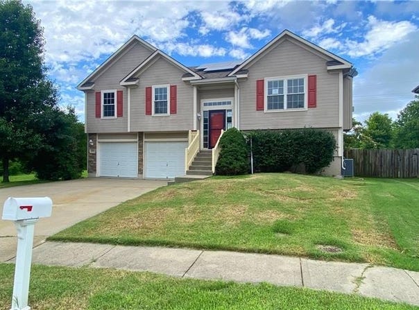7104 E 163rd Terrace, Belton, MO 64012