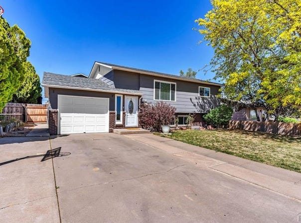1812 Smithland Ave, La Junta, CO 81050