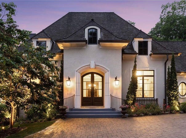 405 Carpenters Point, Wayzata, MN 55391