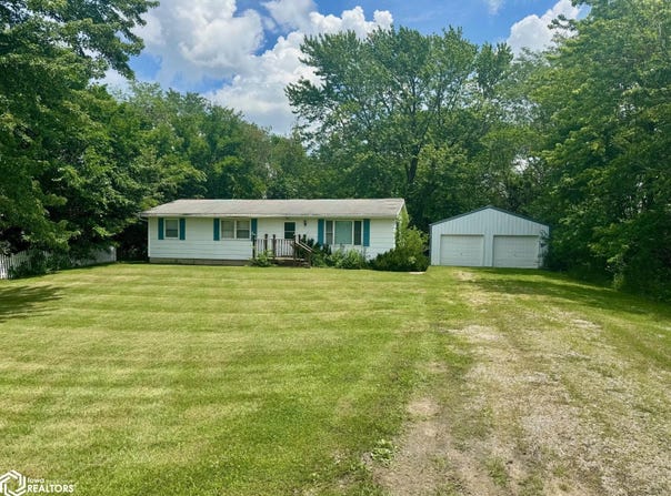 22726 202 Highway, Moulton, IA 52572