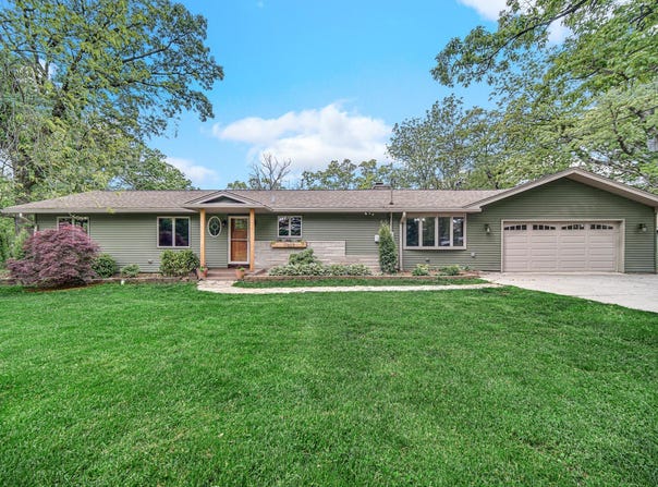 17603 Mount Street, Lowell, IN 46356