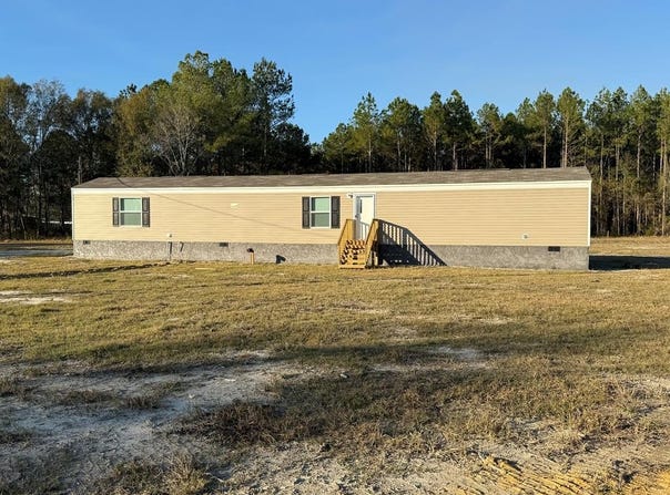95 Azalea St., Morven, GA 31638