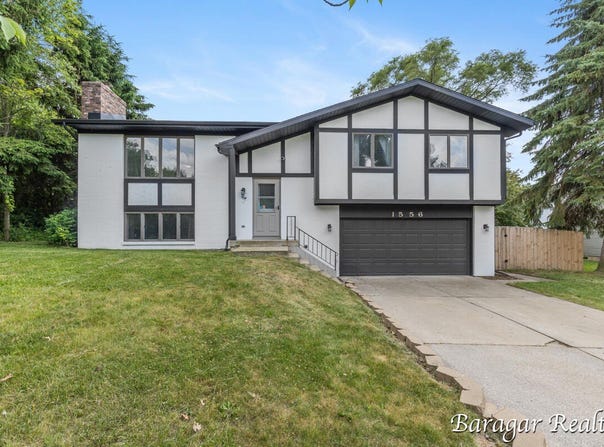 1556 Belmar Drive SE, Grand Rapids, MI 49508