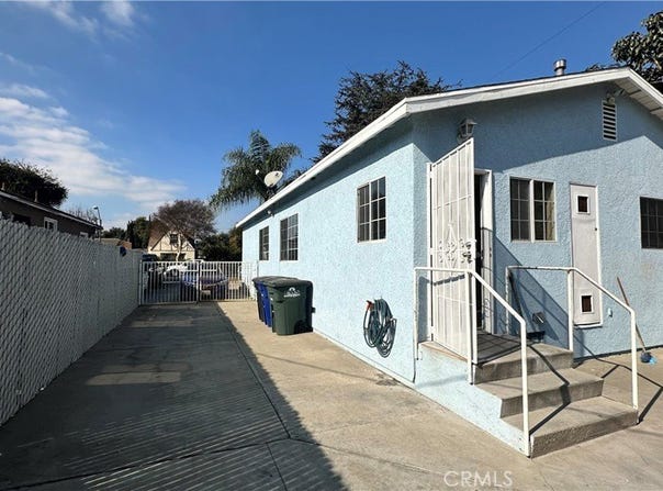 9206 Elizabeth Avenue, South Gate, CA 90280