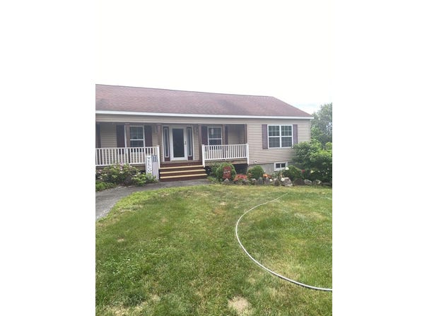 15 Kincaid Road, Madison, ME 04950