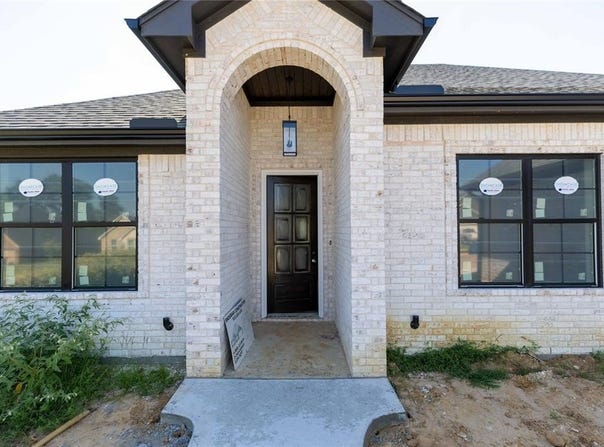 1405 Allison Lane, Lindale, TX 75771