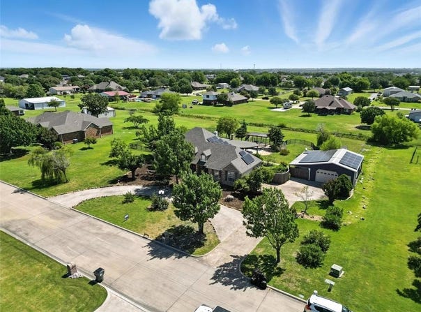 625 Lakeridge Drive, Lavon, TX 75166