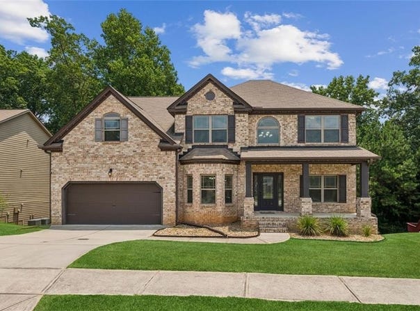 606 Amanda Leigh Court, Loganville, GA 30052