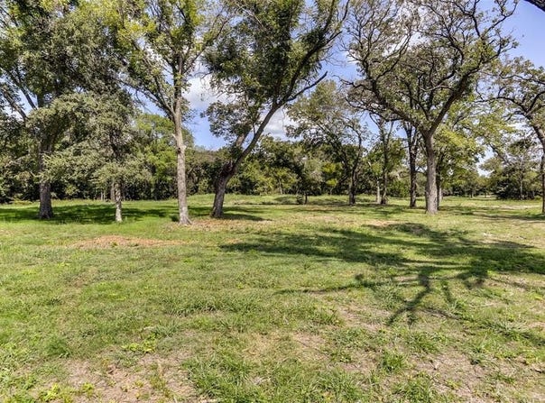Rd White Settlement Road, Weatherford, TX 76087