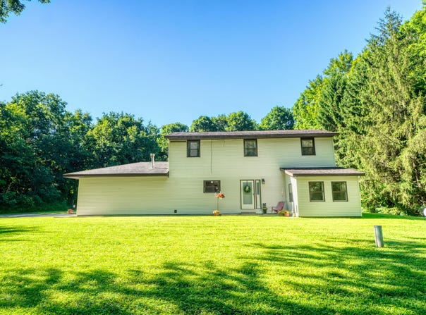 1725 Irvin Road, Lima, OH 45807