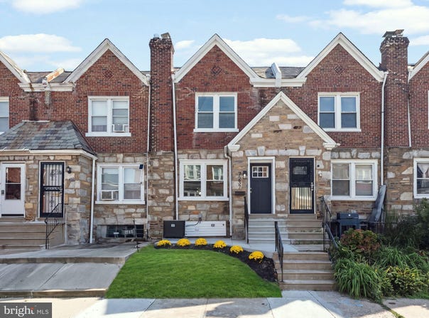 7237 PITTVILLE Avenue, PHILADELPHIA, PA 19126