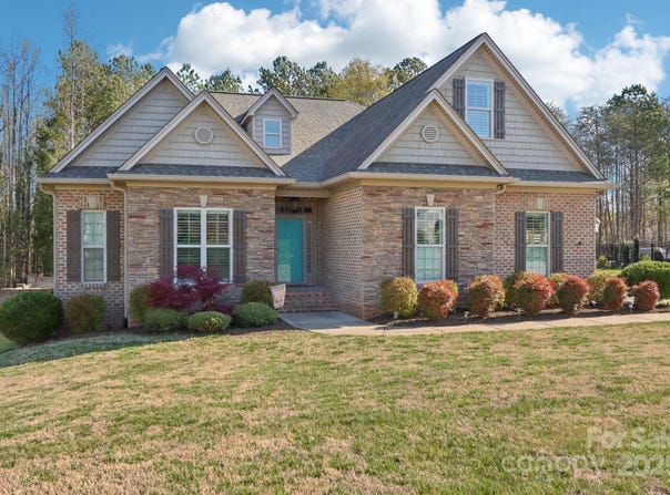 304 Wintergreen Court, Kings Mountain, NC 28086