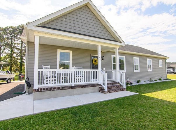 2265 YARDARM DR, GREENBACKVILLE, VA 23356