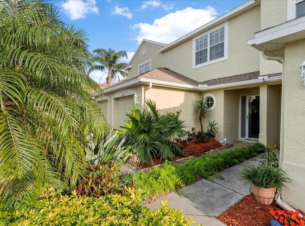 11260 KAPOK GRAND CIRCLE, MADEIRA BEACH, FL 33708