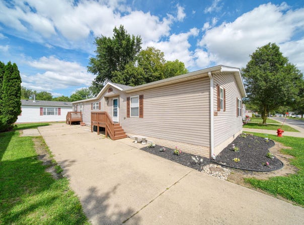 500 Rio Grande Drive, Adrian, MI 49221