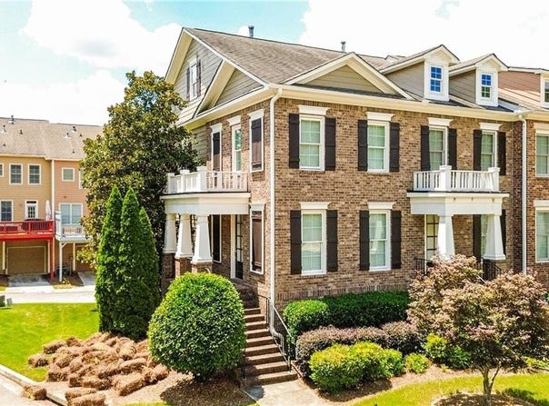 6386 Queens Court Trace, Mableton, GA 30126