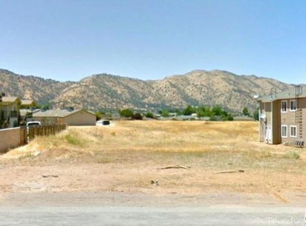 21633 Golden Star Blvd, Tehachapi, CA 93561