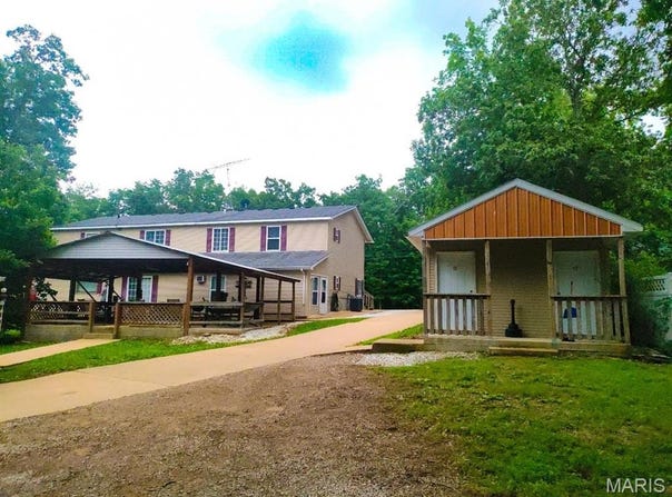 677 State Highway AA, Piedmont, MO 63957