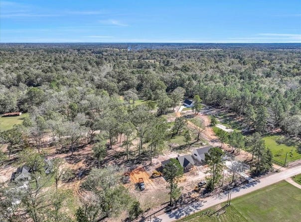 364 Lancewood Drive, Lufkin, TX 75904