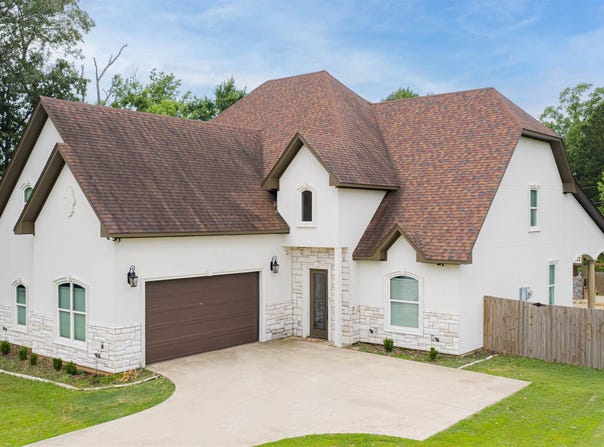 255 Towering Oak Meadows, Longview, TX 75602