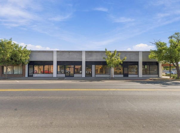 401 E 7th Street, Hanford, CA 93230