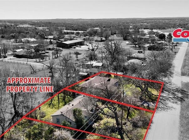 209 Center Point Road, Weatherford, TX 76087