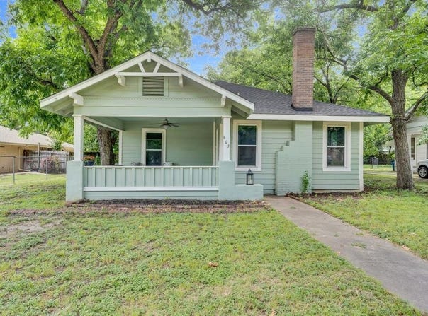 603 N Mckinney Street, Ennis, TX 75119