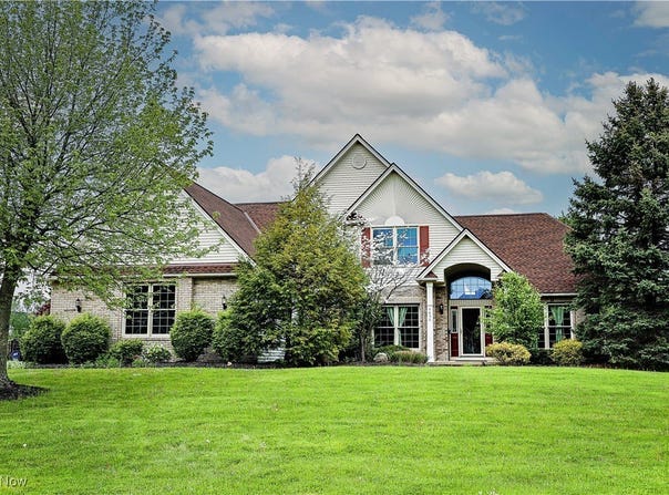 4850 Valleybrook Drive, Brecksville, OH 44141