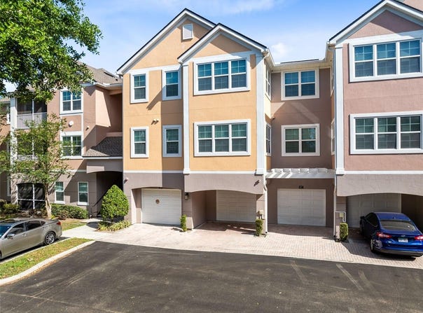 6685 QUEENS BOROUGH AVENUE, ORLANDO, FL 32835
