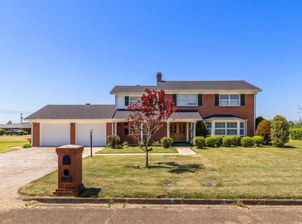 601 Meadowbrook Cr., Amory, MS 38821