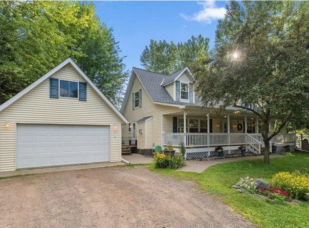 2322 243rd Avenue, Laketown Twp, WI 54006