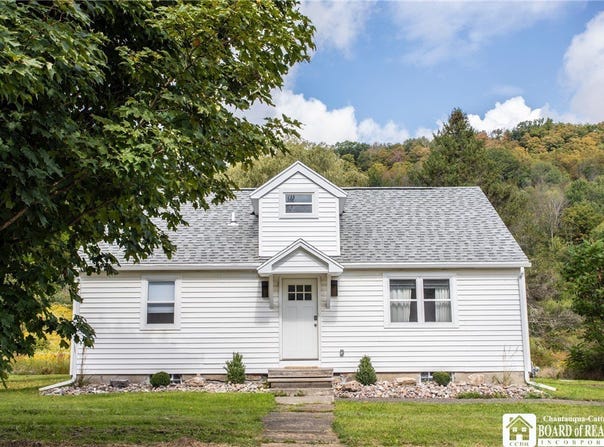 6064 Nys Rte 242 E, Ellicottville, NY 14731