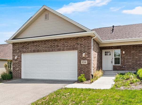 934 Arrowhead Drive, Elwood, IL 60421