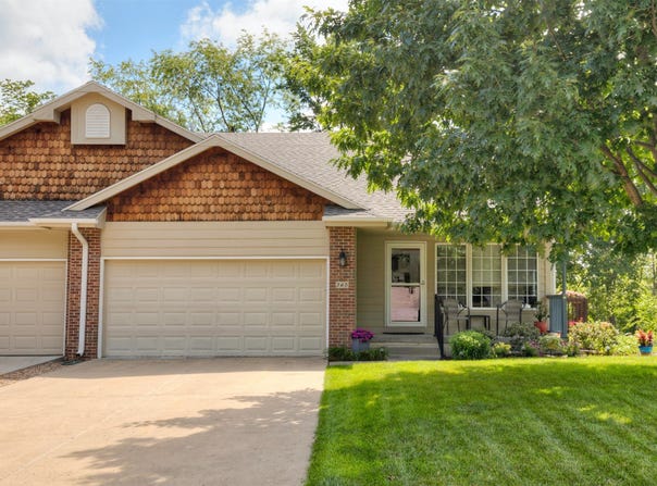 365 56th Court, Pleasant Hill, IA 50327