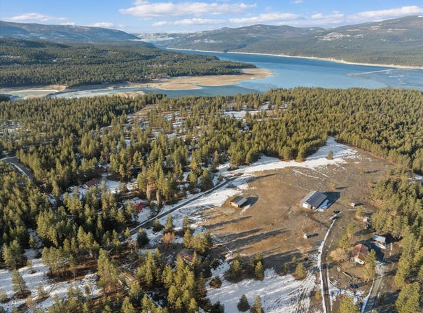 36 Joe Road, Eureka, MT 59917