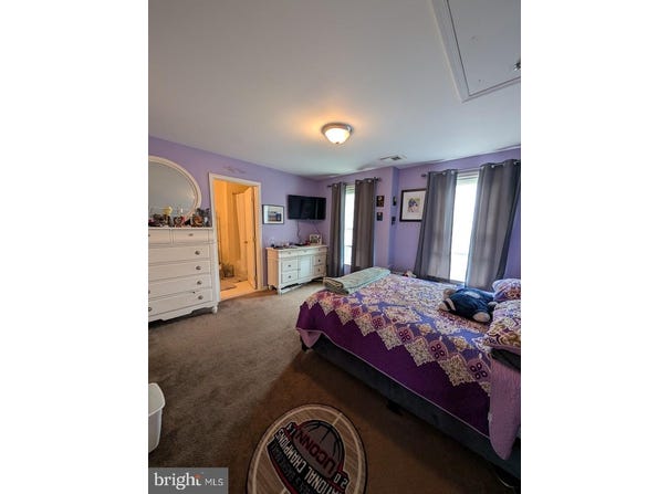 5 TURNOUT LANE, ETTERS, PA 17319