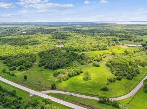 21320 EW 021 Road, Nowata, OK 74048
