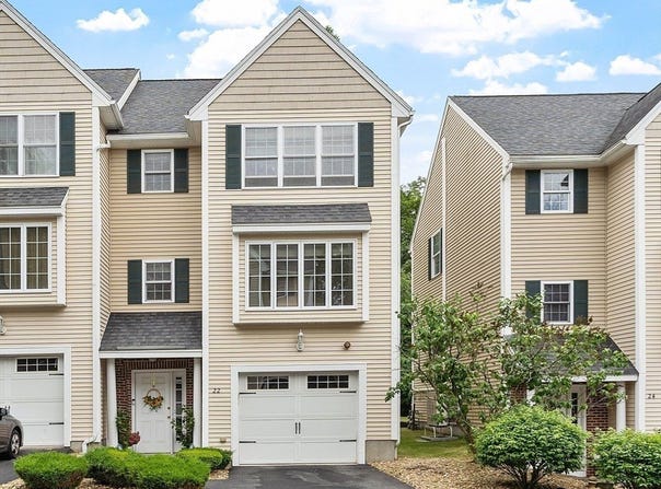 22 Marengo St, North Andover, MA 01845