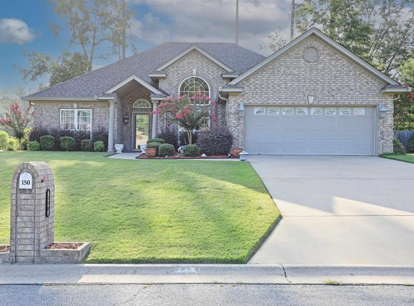 150 Silverwood Cove, White Hall, AR 71602