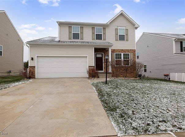 3490 Shadow Ledge Drive, Twinsburg, OH 44087