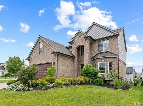 4074 Peach Tree Lane, Howell, MI 48843