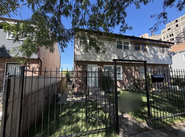 4026 W Washington Boulevard, Chicago, IL 60624