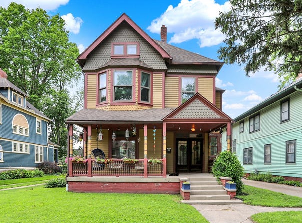 838 Woodruff Place West Drive, Indianapolis, IN 46201