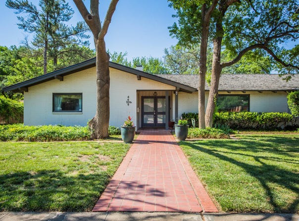 4609 10th Street, Lubbock, TX 79416