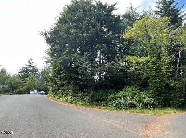 Tl 300 SW Dolores Drive, Waldport, OR 97394